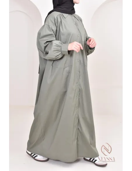 Robe manches bouffantes style chemise pour femmes hijabi, idée outfit 