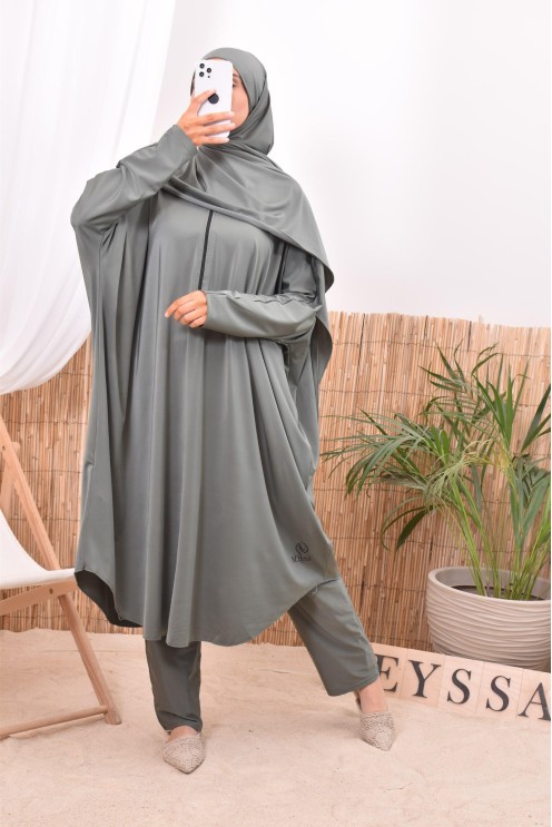 Hijab de bain à nouer kaki pour compléter son burkini, résistant et opaque