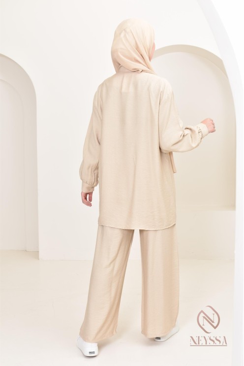 Set aus langem Hemd und Hose aus Leinenstoff, Hijabi-Outfit-Idee