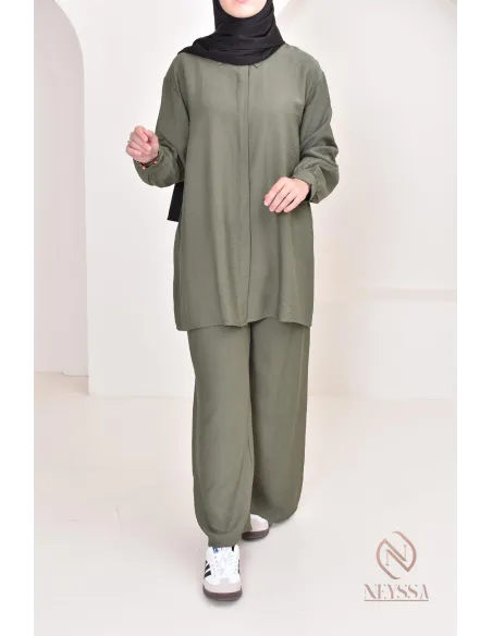 Set aus langem Hemd und Hose aus Leinenstoff, Hijabi-Outfit-Idee