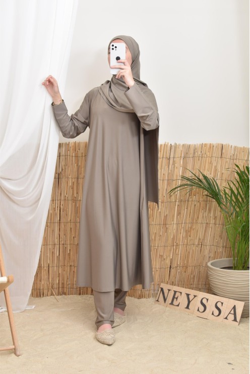 Langer bescheidener Burkini für verschleierte Frauen, Hijab zum Binden