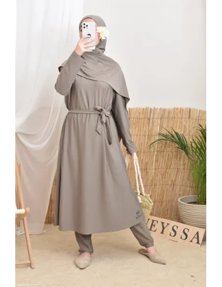 Langer bescheidener Burkini für verschleierte Frauen, Hijab zum Binden