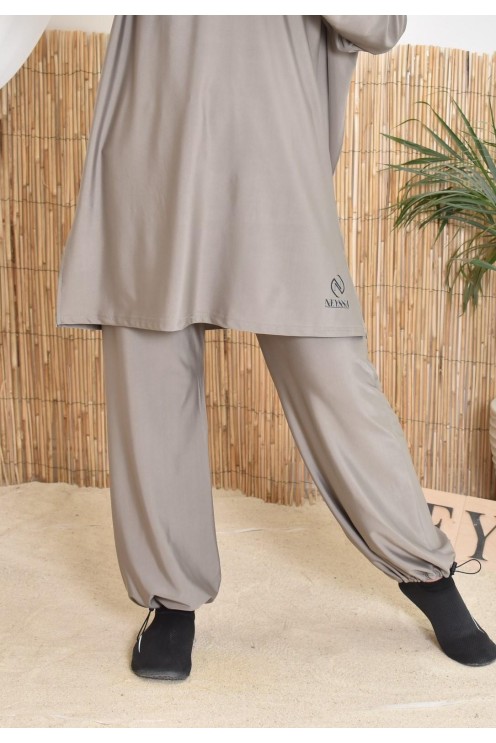 Pantalon de bain neyssa confection idéal pour les activités sportives