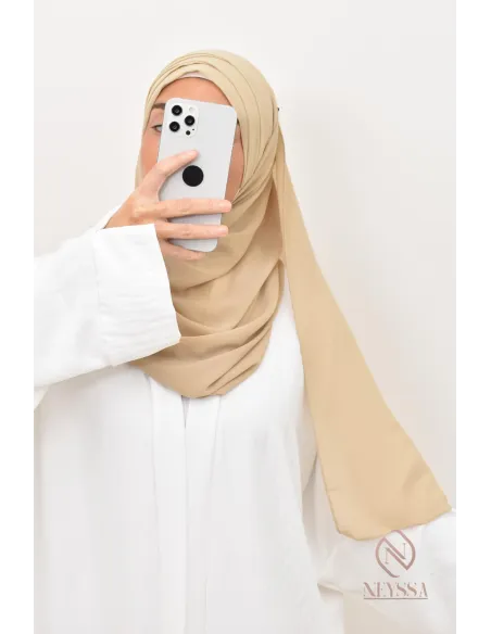Inspiration hijab turc prêt à enfiler hijab simple bonnet croisé