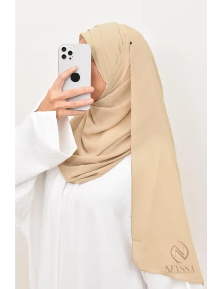Inspiration hijab turc prêt à enfiler hijab simple bonnet croisé