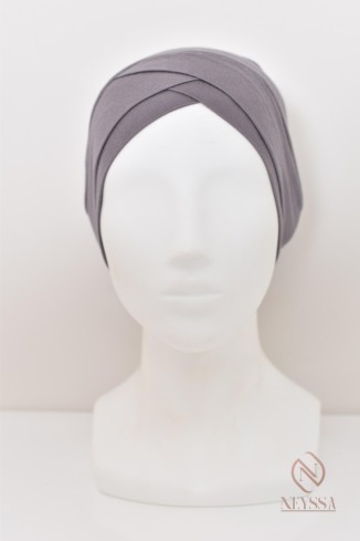 crossed tube under hijab Made in a fluid viscose fabric