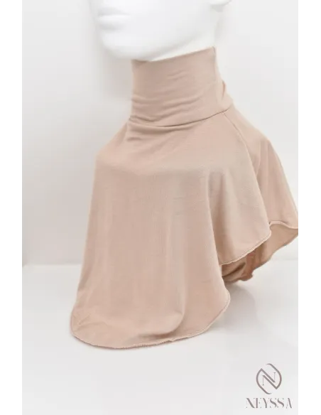 Faux col parfait pour couvrir le cou de la femme musulmane