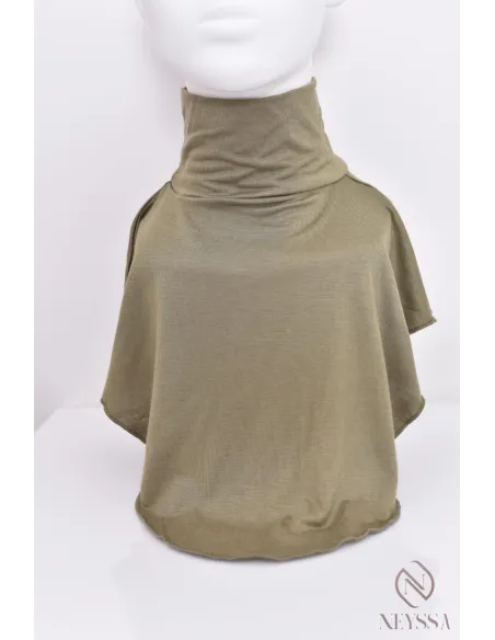 Faux col parfait pour couvrir le cou de la femme musulmane