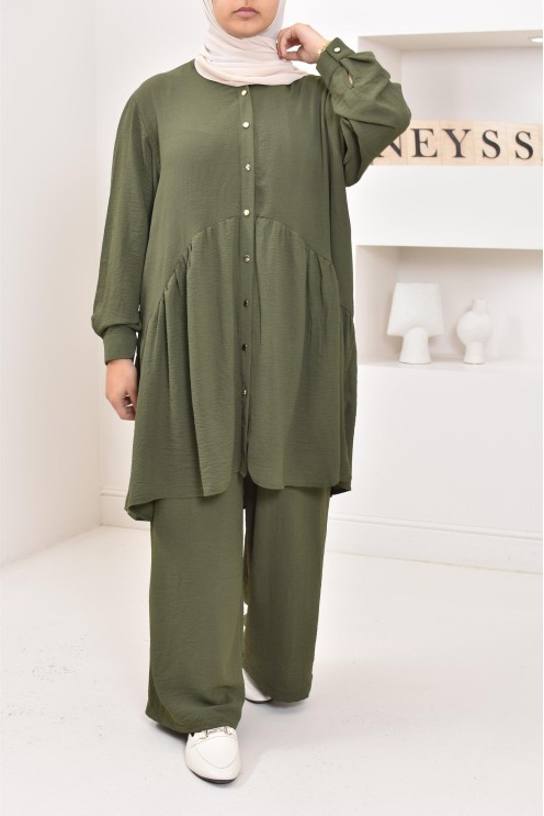 ensemble tunique chemise avec pantalon en jazz, coupe ample et moderne