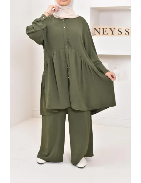 ensemble tunique chemise avec pantalon en jazz, coupe ample et moderne