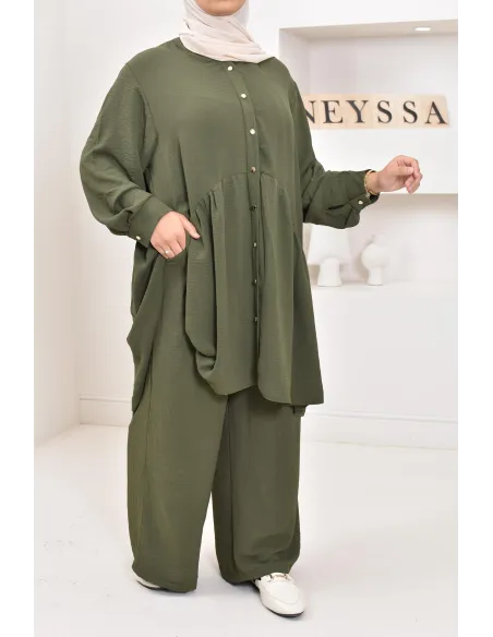 ensemble tunique chemise avec pantalon en jazz, coupe ample et moderne