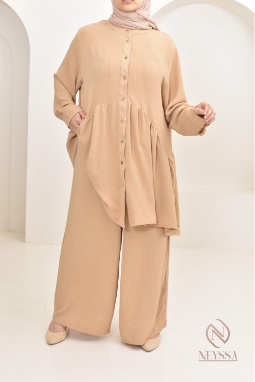 ensemble tunique chemise avec pantalon en jazz, coupe ample et moderne