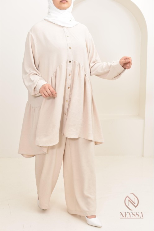 ensemble tunique chemise avec pantalon en jazz, coupe ample et moderne