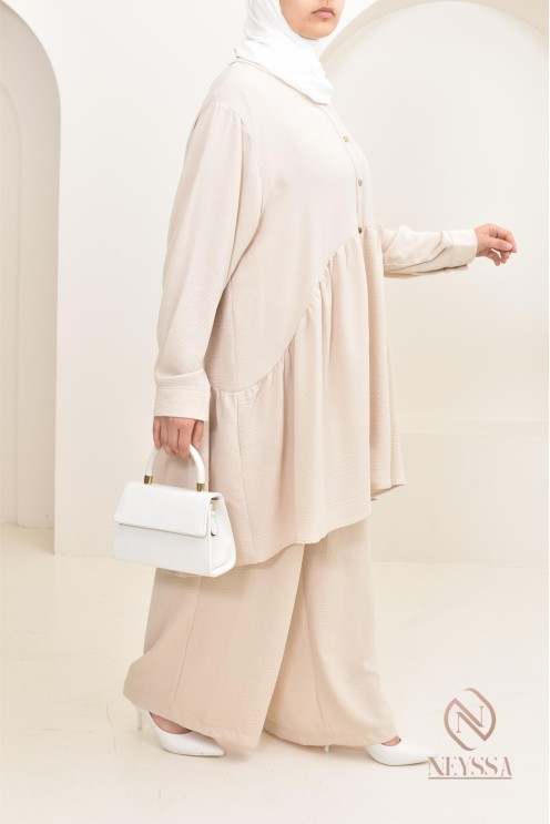 ensemble tunique chemise avec pantalon en jazz, coupe ample et moderne