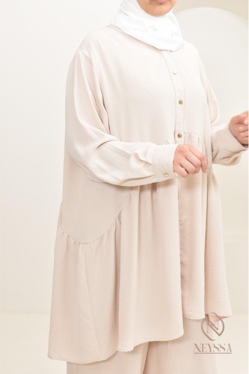 ensemble tunique chemise avec pantalon en jazz, coupe ample et moderne