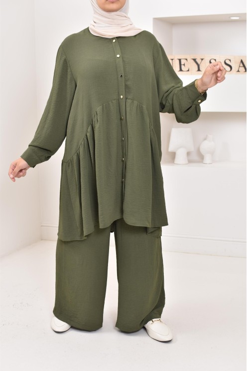 ensemble tunique chemise avec pantalon en jazz, coupe ample et moderne