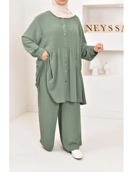 ensemble tunique chemise avec pantalon en jazz, coupe ample et moderne