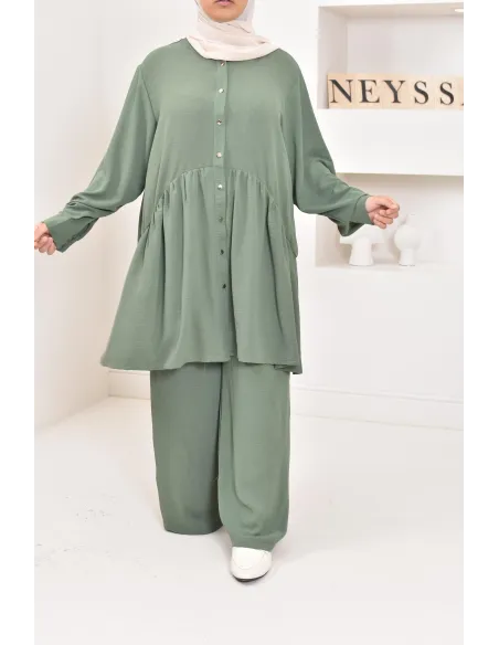 ensemble tunique chemise avec pantalon en jazz, coupe ample et moderne