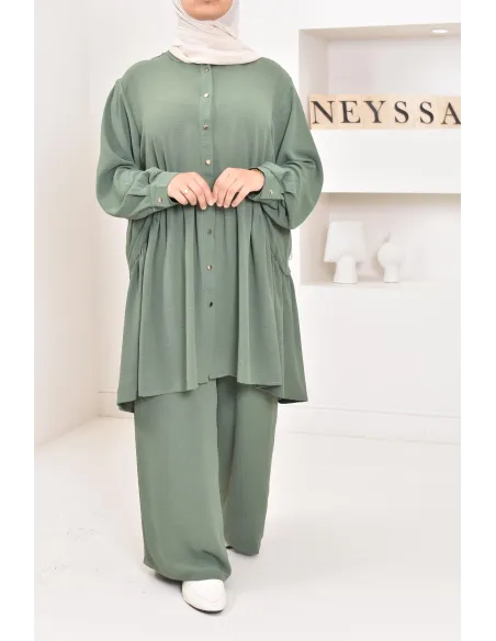 ensemble tunique chemise avec pantalon en jazz, coupe ample et moderne