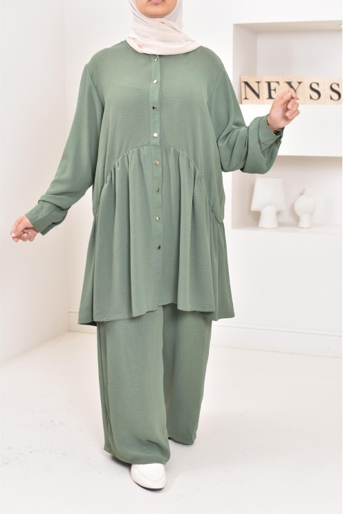 ensemble tunique chemise avec pantalon en jazz, coupe ample et moderne