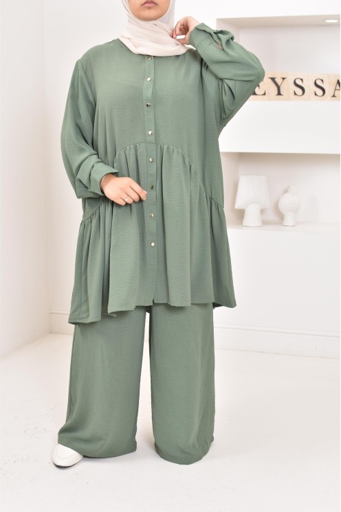 ensemble tunique chemise avec pantalon en jazz, coupe ample et moderne
