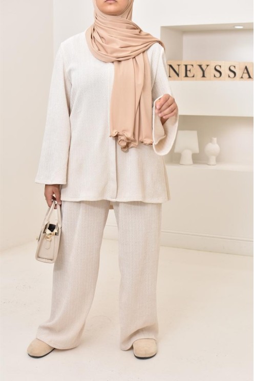 Ensemble 2 pièces velours côtelé à motifs, look hijabi, modest fashion