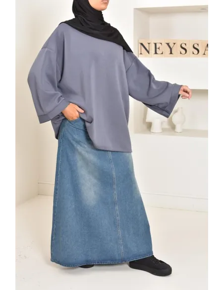 Pull style sweat oversize, idéal pour les hijabi sportives, outfit