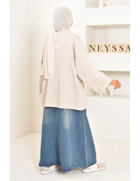 Pull style sweat oversize, idéal pour les hijabi sportives, outfit