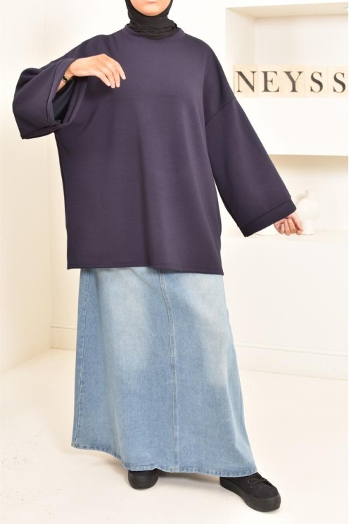 Pull style sweat oversize, idéal pour les hijabi sportives, outfit