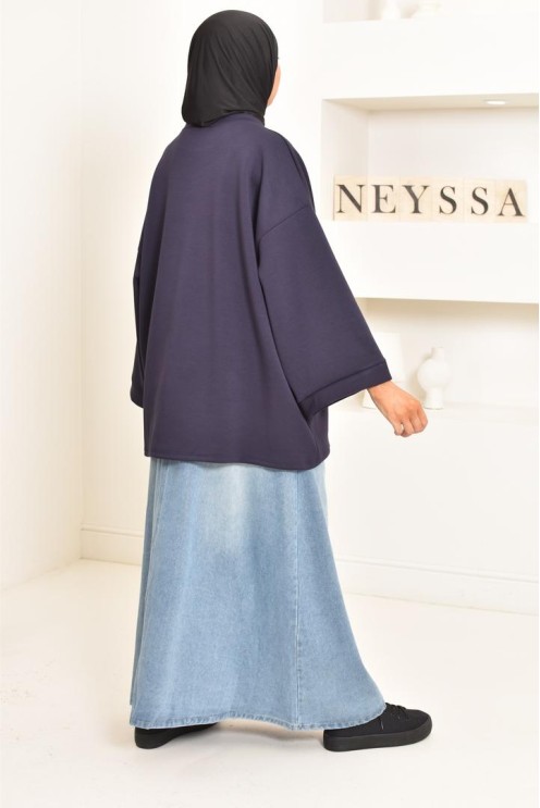 Pull style sweat oversize, idéal pour les hijabi sportives, outfit