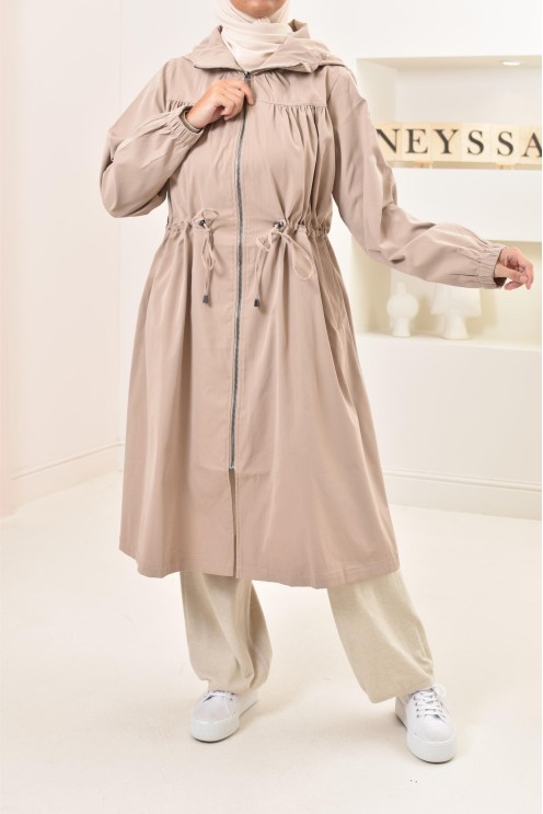 Parka imperméable à capuche femme couleur camel, idéale pour l'automne