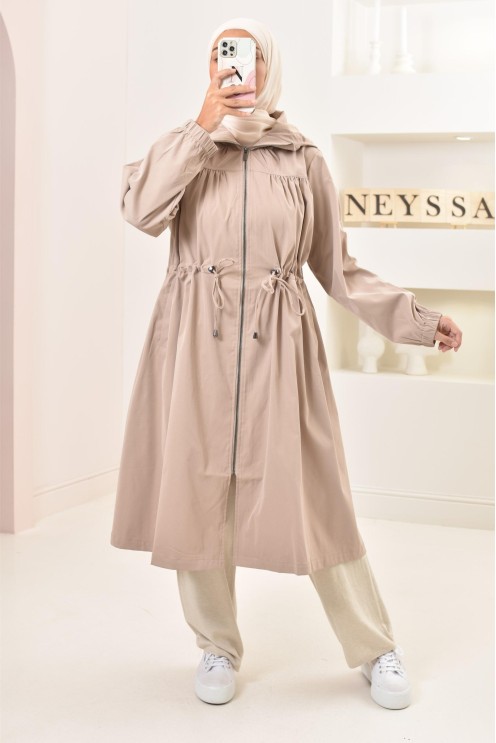 Parka imperméable à capuche femme couleur camel, idéale pour l'automne