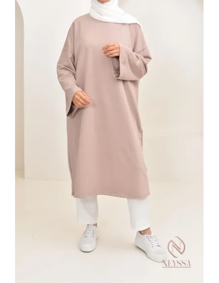 Robe tunique style sweat oversize, idéal pour les hijabi sportives