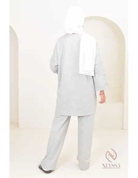 ensemble modeste femme sportwear, tissu coton agréable à porter