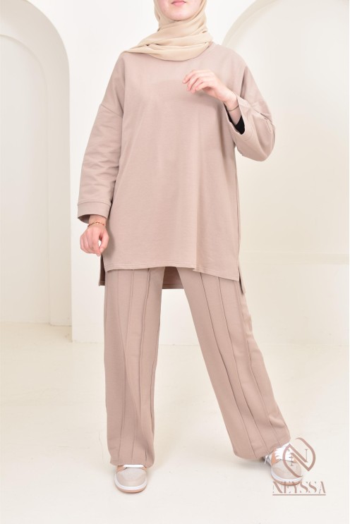 ensemble modeste femme sportwear, tissu coton agréable à porter