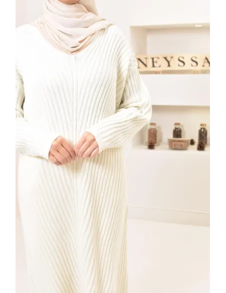 Tunique longue maille tissée hiver, matière douce et chaude, modeste