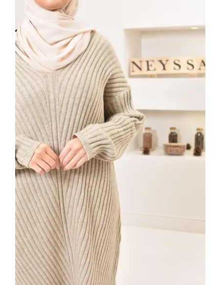 Tunique longue maille tissée hiver, matière douce et chaude, modeste