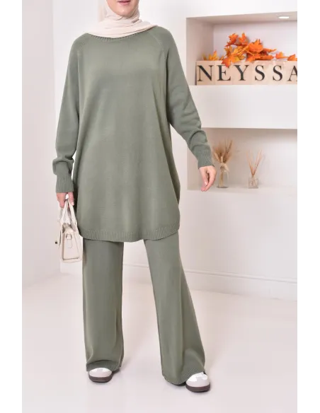 2-piece sweater and palazzo set in soft knit ideal for winter