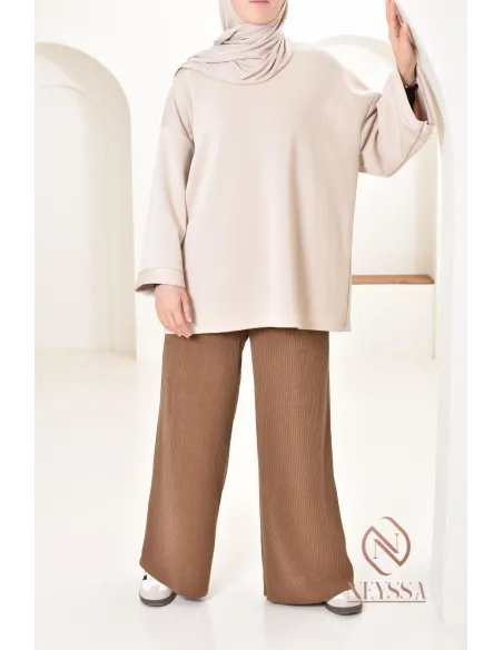 Damen-Cordhose, schön warm für den Winter, lockerer Schnitt.