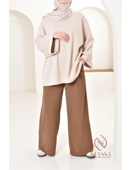 Damen-Cordhose, schön warm für den Winter, lockerer Schnitt.