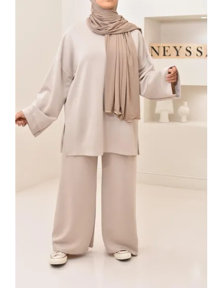 Ensemble 2 pièces style sportwear, look modest hijabi, un must have
