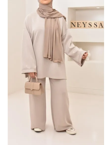 Ensemble 2 pièces style sportwear, look modest hijabi, un must have