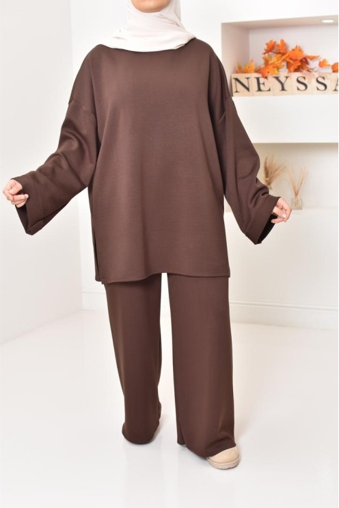 Ensemble 2 pièces style sportwear, look modest hijabi, un must have