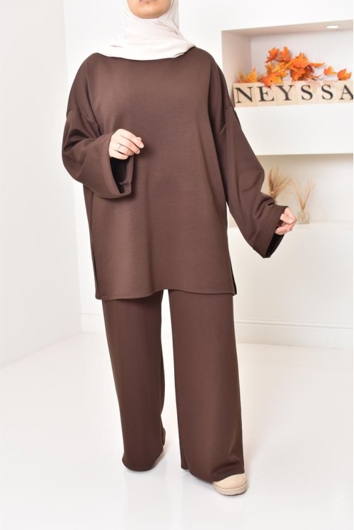 Ensemble 2 pièces style sportwear, look modest hijabi, un must have