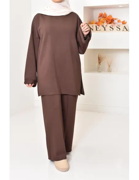 Ensemble 2 pièces style sportwear, look modest hijabi, un must have