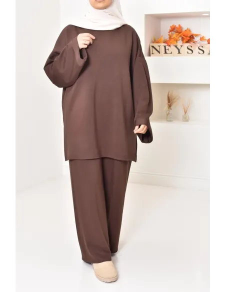 Ensemble 2 pièces style sportwear, look modest hijabi, un must have