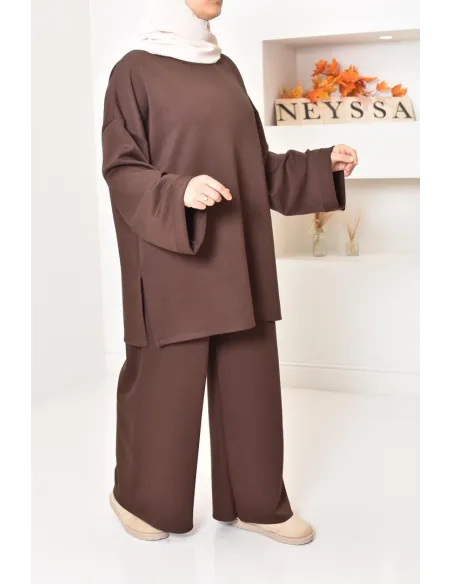 Ensemble 2 pièces style sportwear, look modest hijabi, un must have
