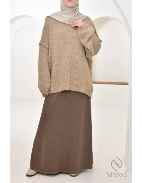 Ausgestellter langer Strickrock für den Winter, Hijabi-Winterlook