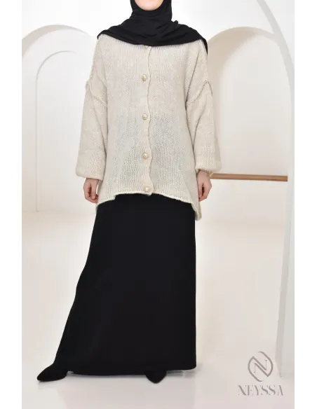 Jupe évasée en maille longue pour l'hiver, idée de look hiver hijabi