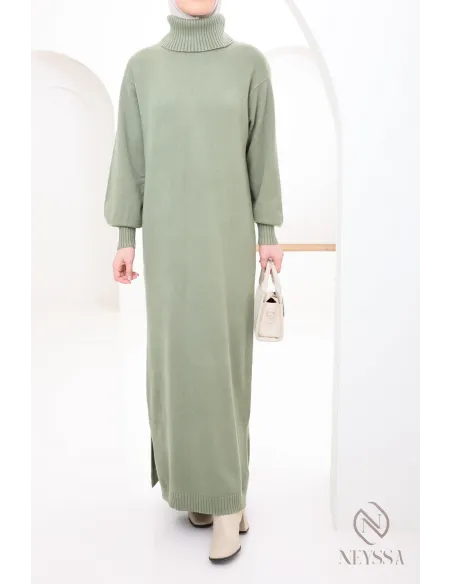 Langes Kleid für bescheidene Frauen, gerollter Stehkragen